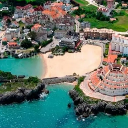 Isla Playa Cantabria Infinita Arnuero Exterior photo
